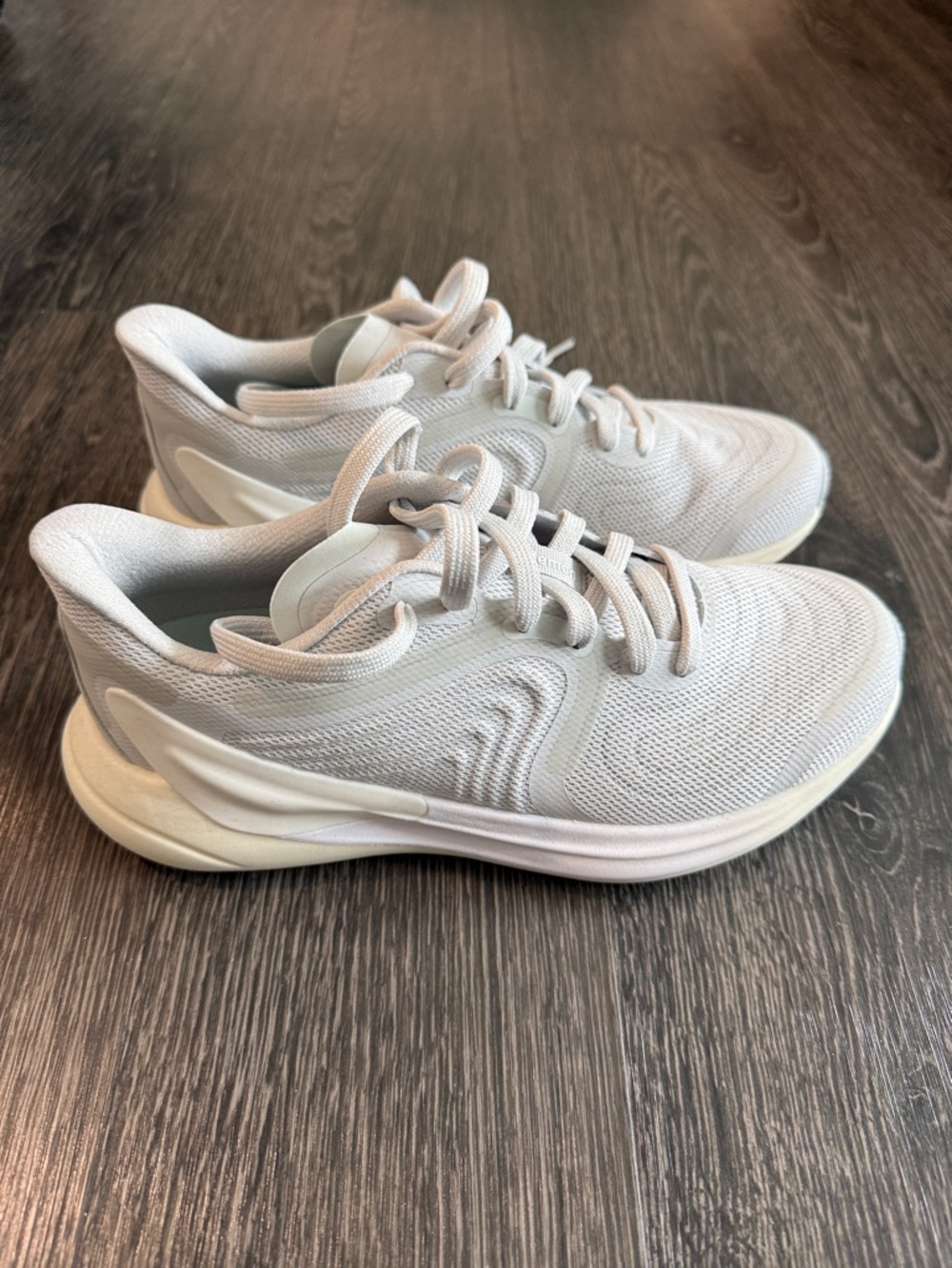Lululemon blissfeel run2 size 7.5